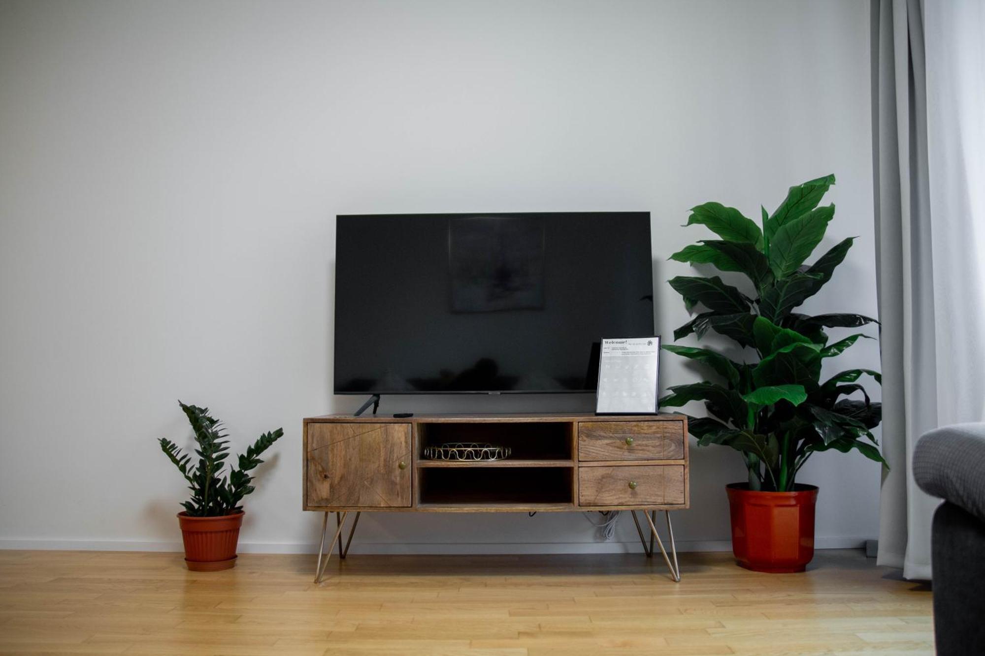 Newly Built Apartment With Balcony, Ac And Free Indoor Garage Prag Exterior foto